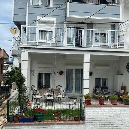 Cesme' Ayayorgiye 5 Dakika Uzaklikta Çeşme