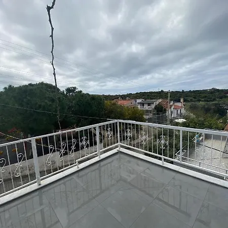 Cesme' Ayayorgiye 5 Dakika Uzaklikta *
